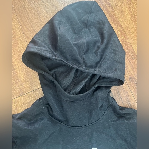 Under Armour Womens cold gear hoodie Sz small loose fit Sz small - Picture 2 of 6